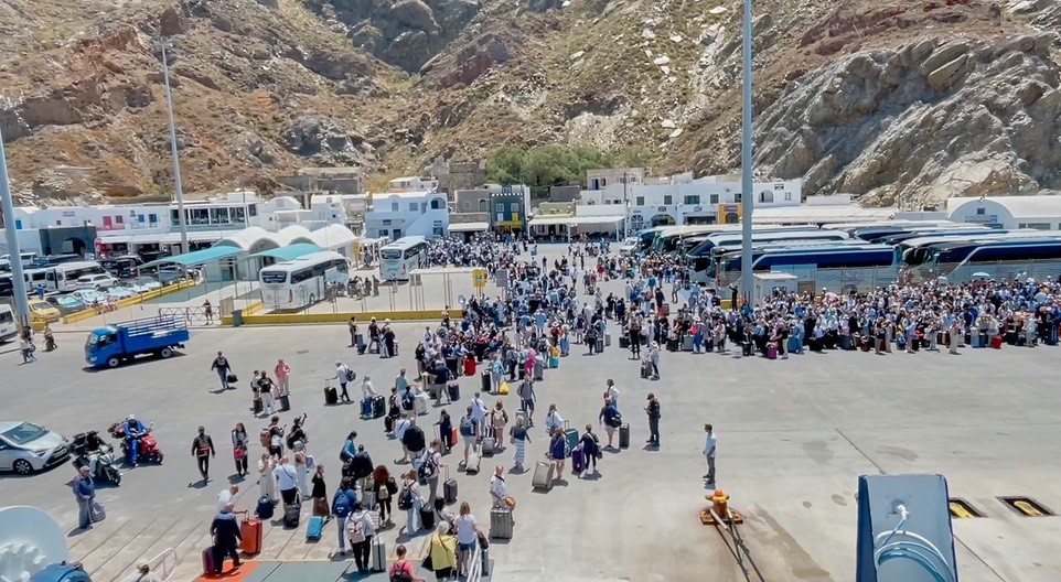 santorini ferry still